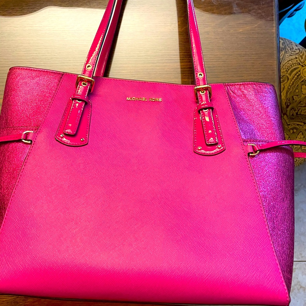 Michael Kors Fuchsia Pink Shoulder Bag